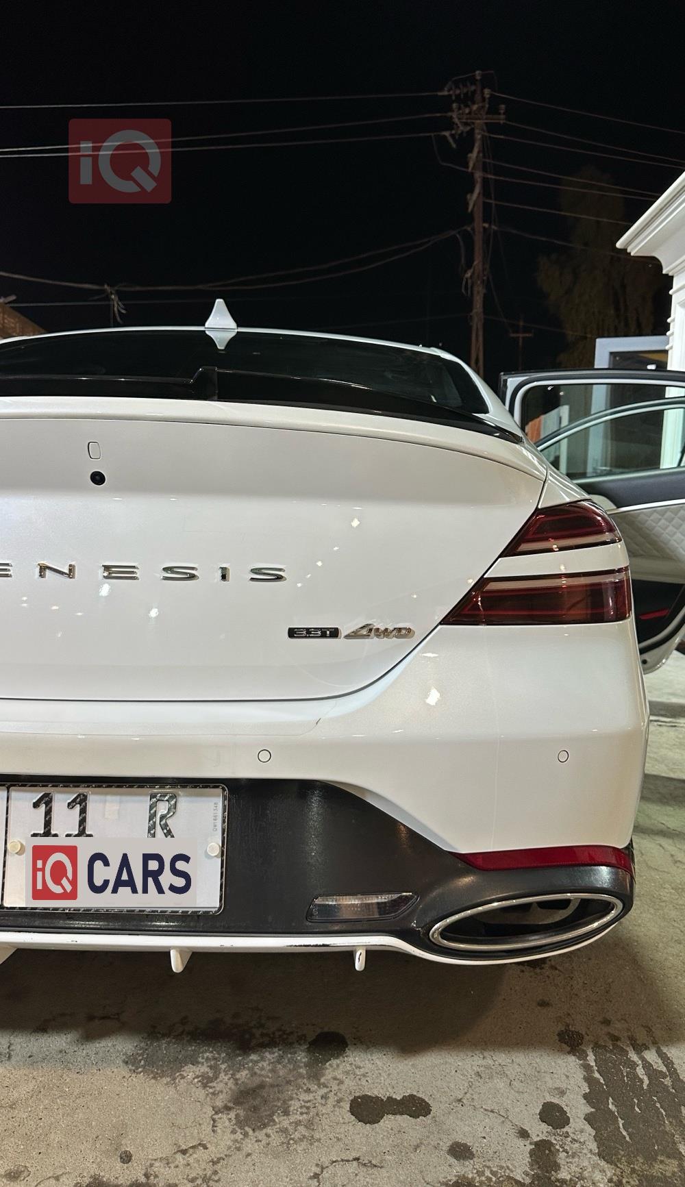 جنسس G70